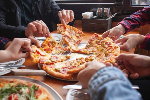 The Mouthwatering Delights of Lititz Pizza Company: A Slice of Heaven in Every Bite!